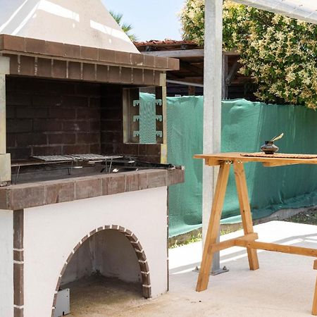 Palm Tree Apartments #Feelslikehome Ormos Panagias Bagian luar foto