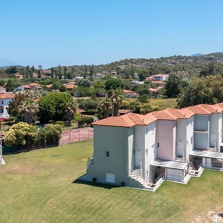Palm Tree Apartments #Feelslikehome Ormos Panagias Bagian luar foto