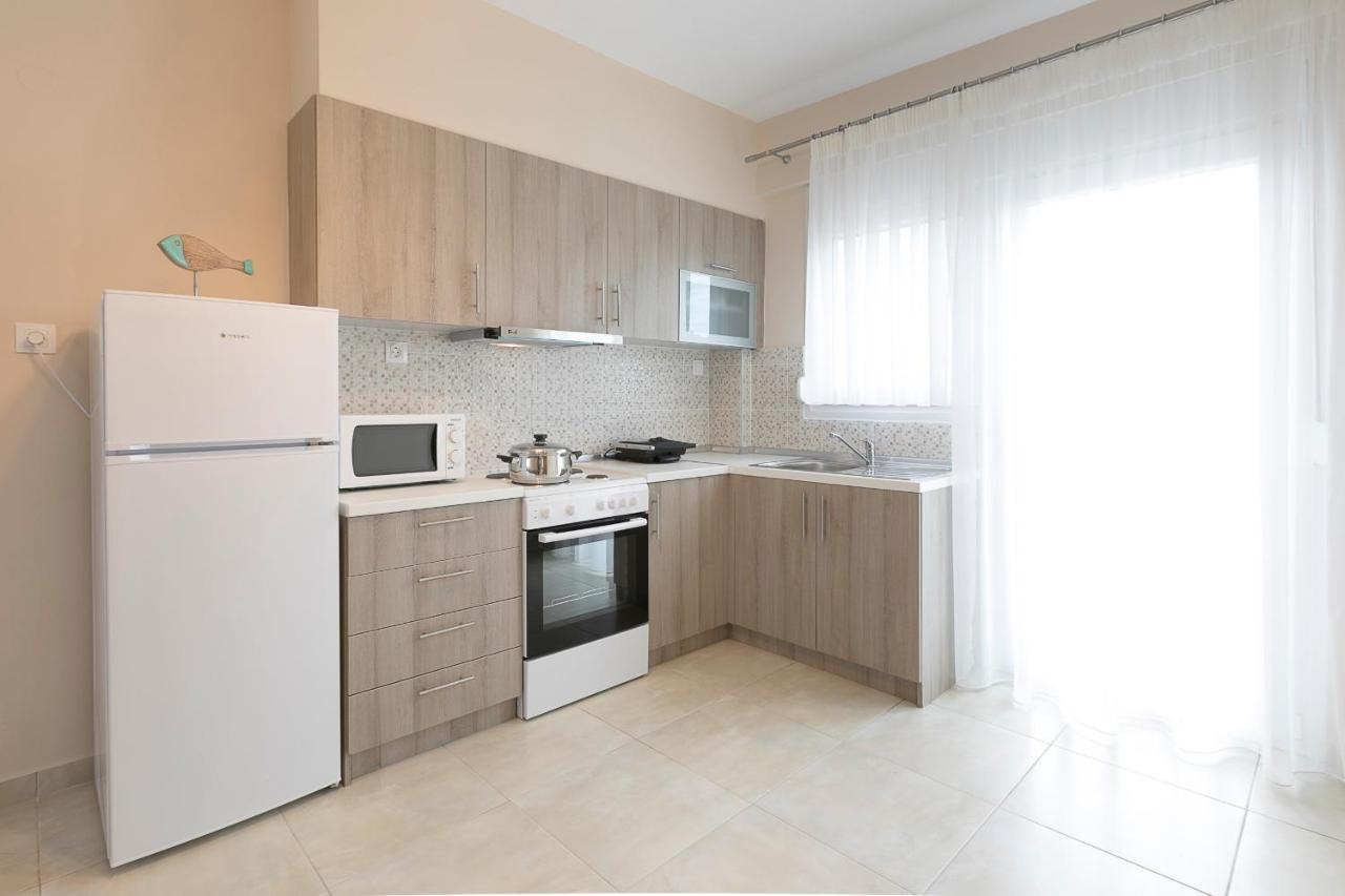 Palm Tree Apartments #Feelslikehome Ormos Panagias Bagian luar foto